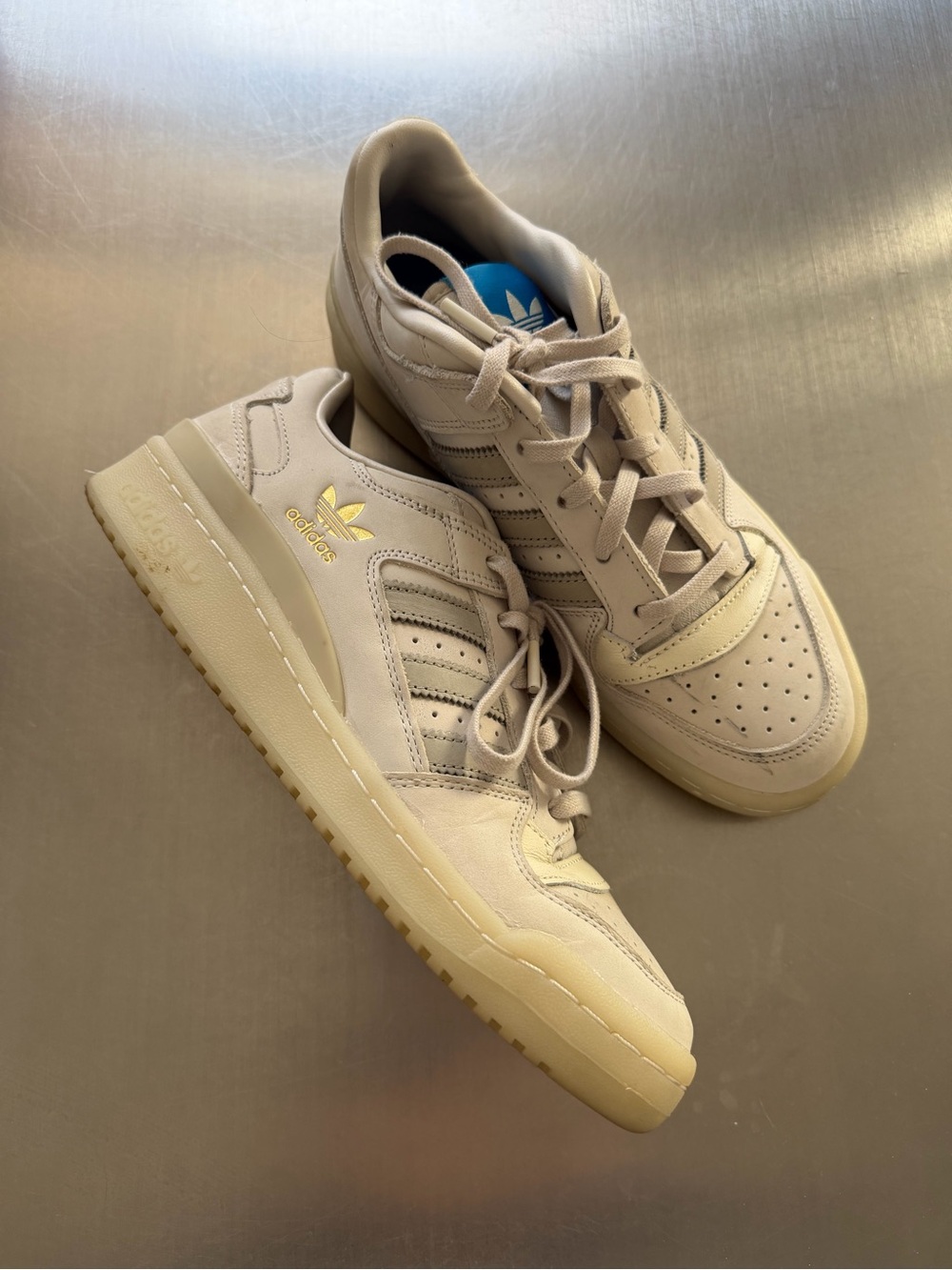 adidas forum white and grey